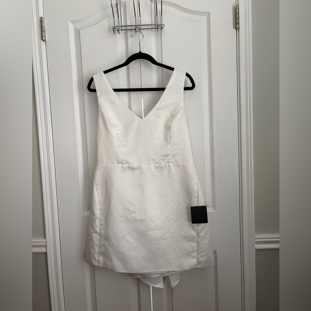 Lulu’s Women’s Dress, Elegant White, size xl